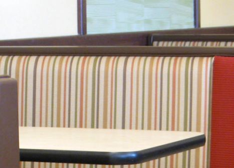 How to Choose Restaurant Booths