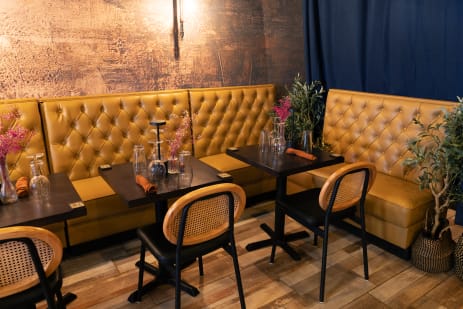 Button Tufted Back Restaurant Booth with Wood Legs